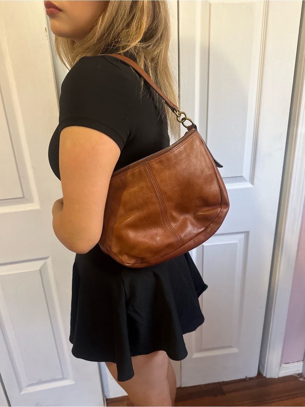 Fossil vintage brown cowhide leather shoulder bag